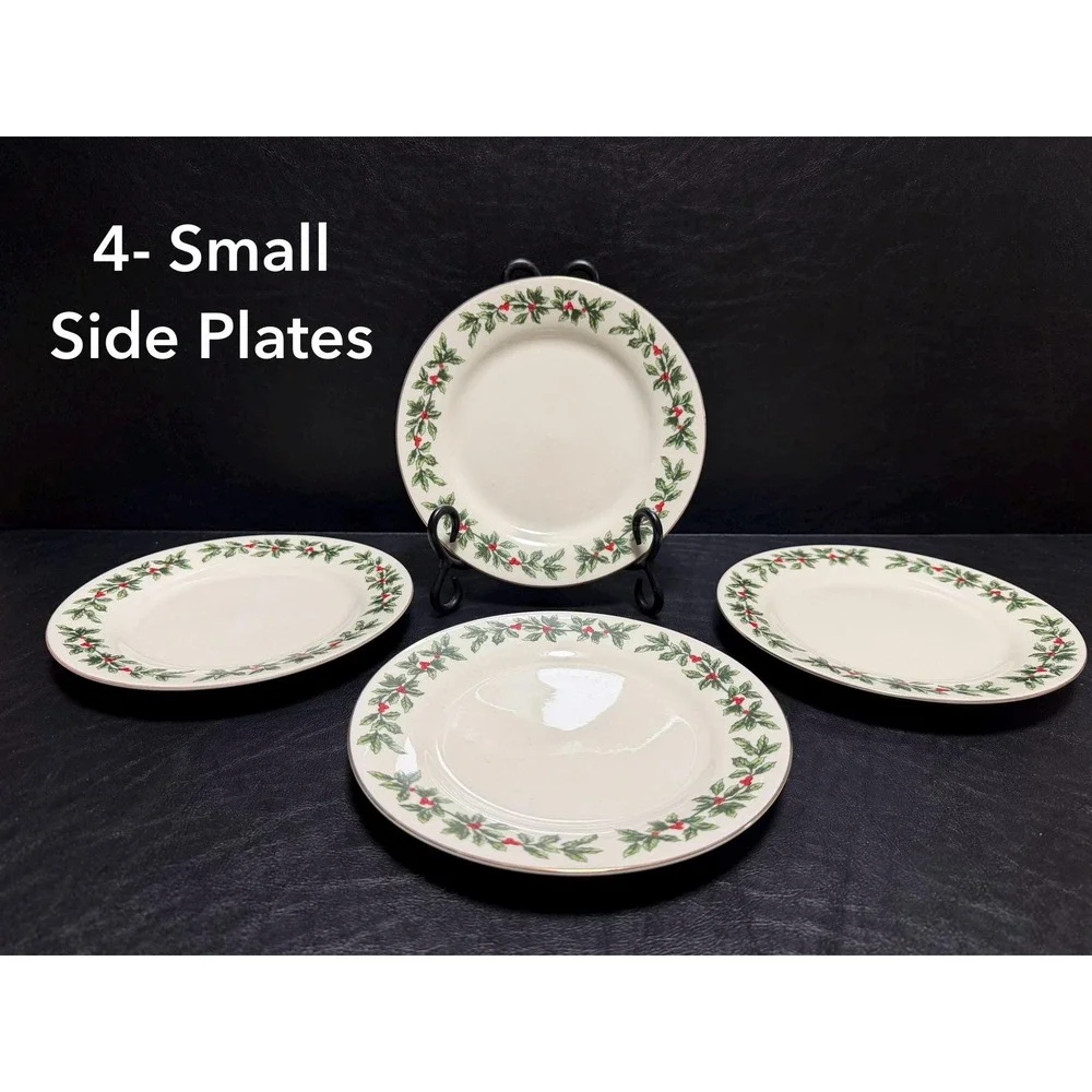 VTG-Set of 20 Formalities by Baum Bros Holly Dinner Plates–Christmas Dinnerware